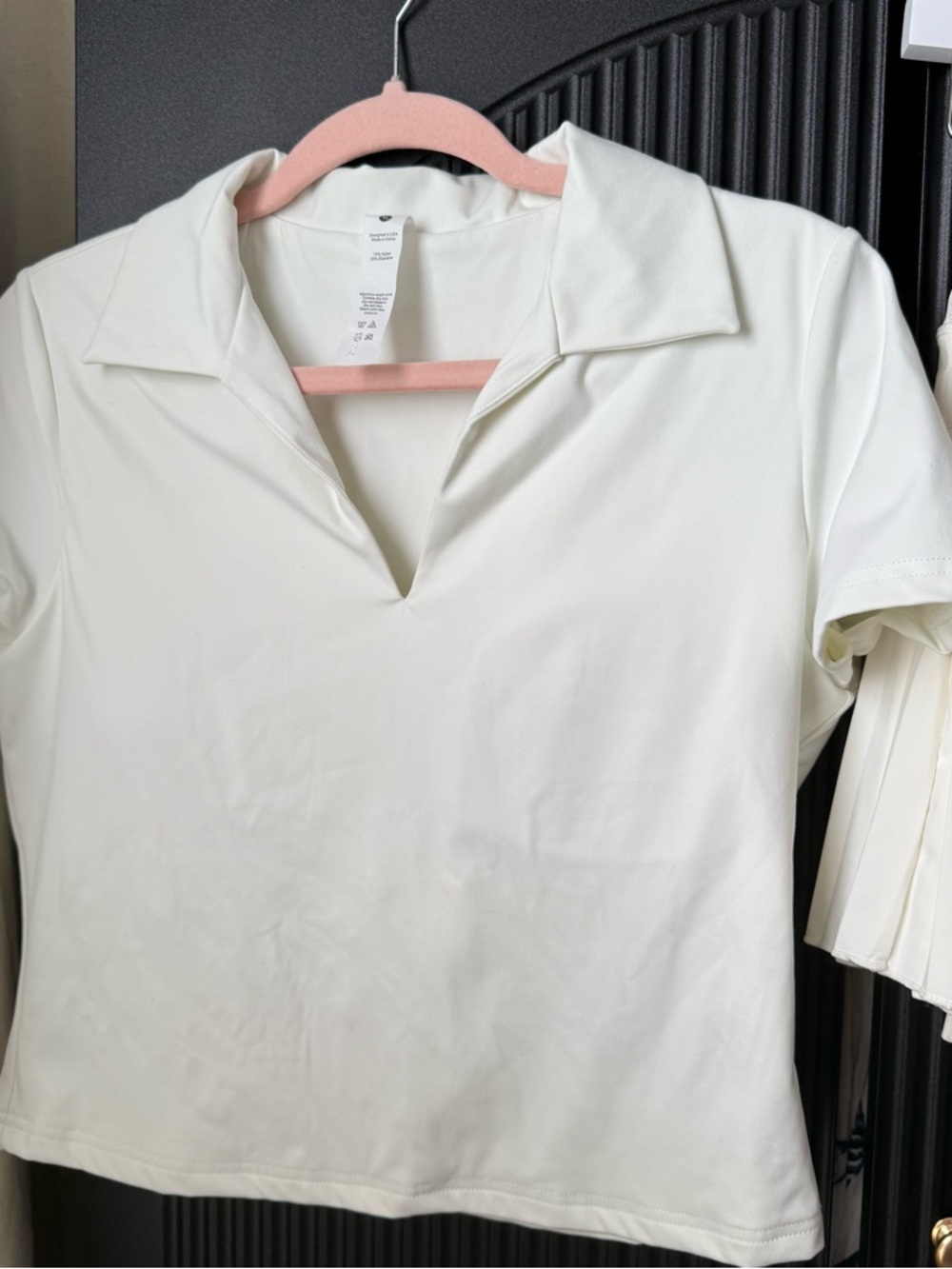 Collared V-Neck Short Sleeve Top - Cream